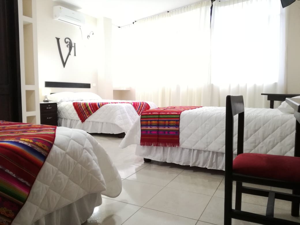 HABITACION MUTIPLE HOTEL VICTORIA CHONE